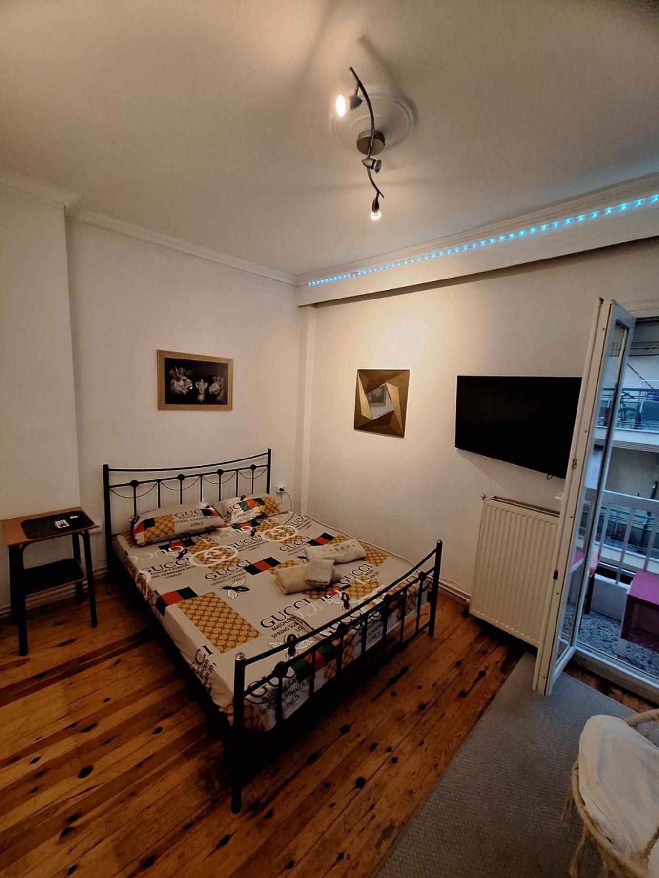 Queen Suites 60M2 Salonic Exterior foto